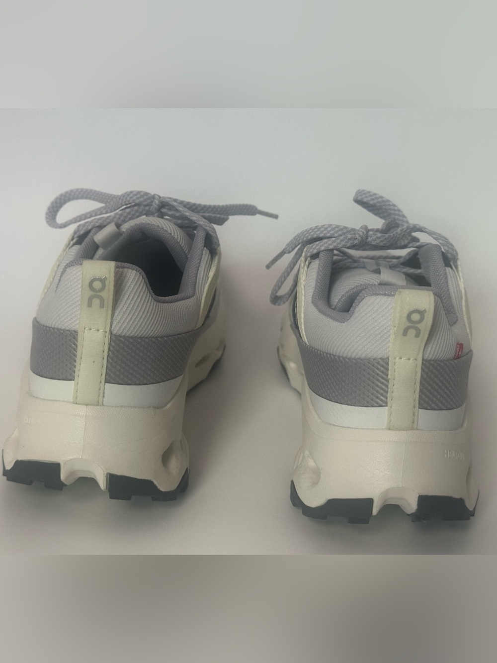 On Running Cloudhorizon Lavender/ivory Hiking Women’s shoes (size 6) - Picture 5 of 6